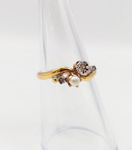 Bague 52 Bague toi et moi en or 18K, diamants taille rose et perle 58 Facettes A07450