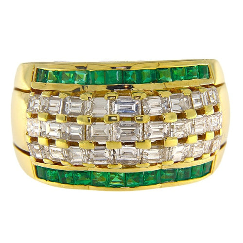 Bague 50 Bague en or jaune et diamants taille émeraude 58 Facettes G3972