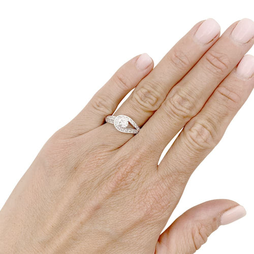 Bague 54 Van Cleef & Arpels Solitaire Couture - Bague en platine et diamants 58 Facettes 34944