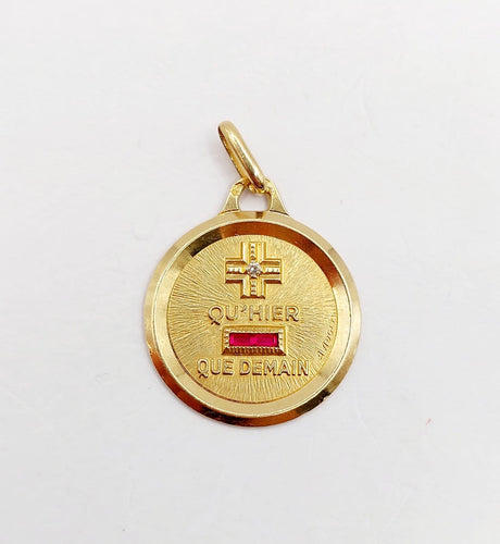 Pendentif Augis - Pendentif médaille d'amour en or 18k, diamant et rubis 58 Facettes A07468