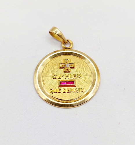 Pendentif Augis - Pendentif médaille d'amour en or 18k, diamant et rubis 58 Facettes A07471