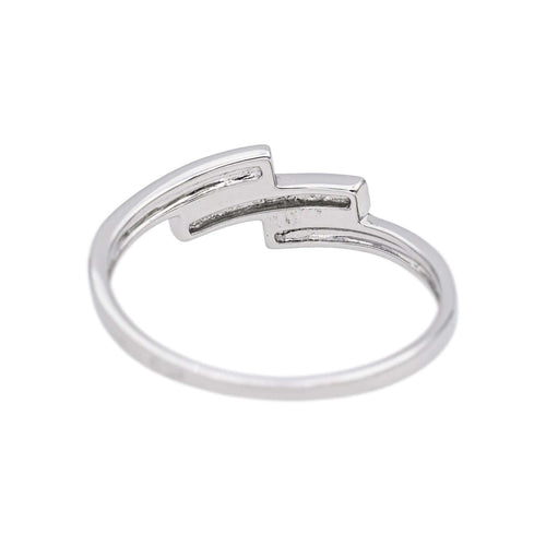 Bague 54 Bague en or blanc, diamants et saphirs 58 Facettes 4958836CN