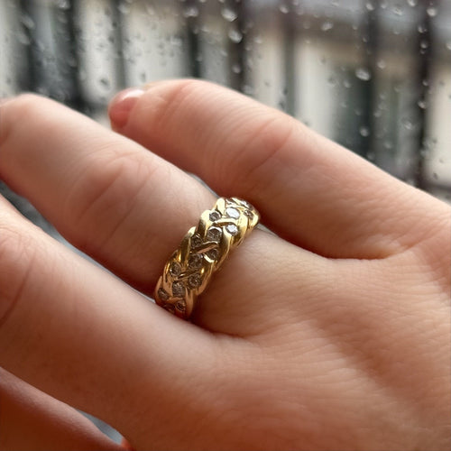 Bague 53 Bague épi en or jaune 18K et diamants 58 Facettes REF24093-256