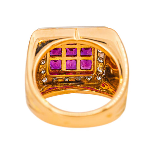 Bague 55 Bague chevalière en or jaune et blanc, rubis et diamants 58 Facettes 5560097CN