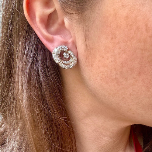 Boucles d'oreilles Clips d'oreilles Art déco en platine et diamants 58 Facettes REF2534-301