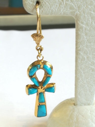 Boucles d'oreilles Boucles d'oreilles croix Ankh en or jaune et émail 58 Facettes 01373
