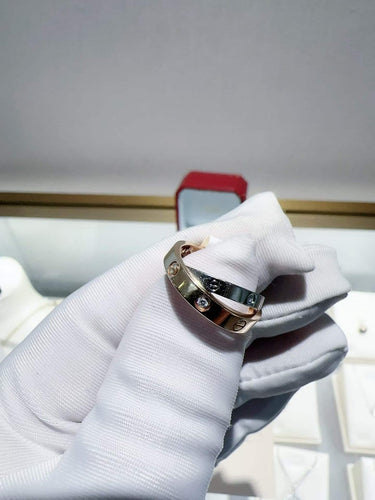 Bague 51 Cartier Love - Bague en or rose, or blanc et diamants 58 Facettes jnci121