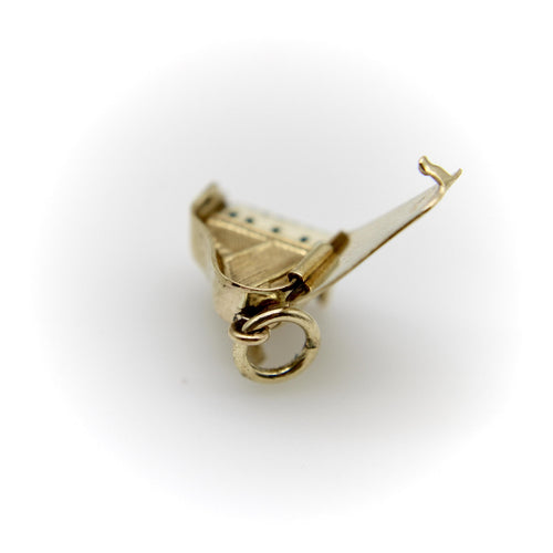 Pendentif Pendentif charm piano à queue en or 14K émaillé 58 Facettes 11150