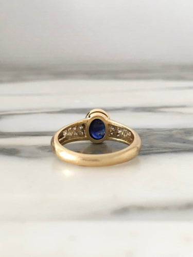 Bague 57.5 Bague en or jaune 18K, saphir et diamants 58 Facettes 276