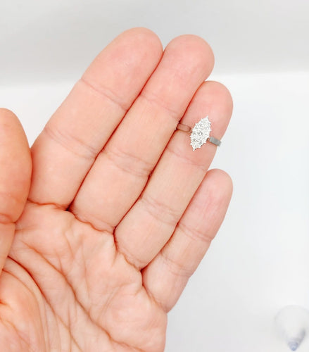 Bague 48.5 Bague marquise vintage en or blanc 18k et diamants 58 Facettes A07498