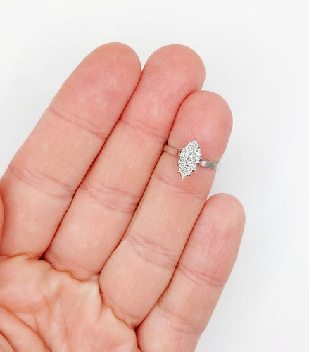Bague 48.5 Bague marquise vintage en or blanc 18k et diamants 58 Facettes A07498