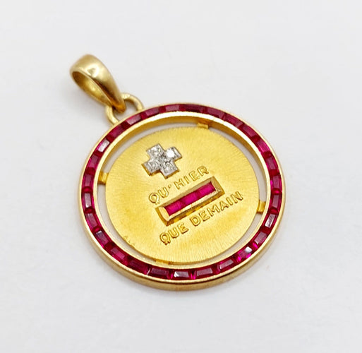 Pendentif Augis - Pendentif médaille d'amour en or 18k, diamant et rubis 58 Facettes A07500