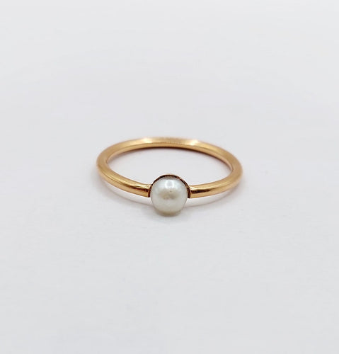 Bague 52.5 Bague antique en or rose 18k et perle 58 Facettes A07503