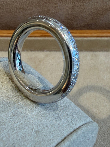 Bague 55 Pomellato Iconica - Alliance en or blanc et diamants 58 Facettes 32100007