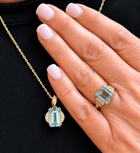 Parure - Bague et pendentif en or jaune, aigues-marines et diamants 58 Facettes Onc