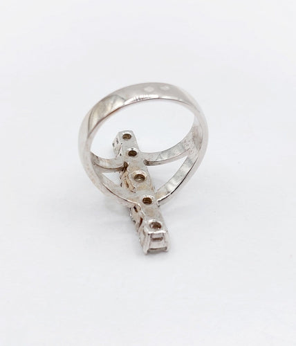 Bague 52.5 Bague marquise vintage en or blanc 18k et diamants 58 Facettes A07520