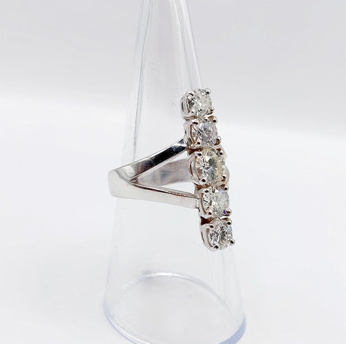 Bague 52.5 Bague marquise vintage en or blanc 18k et diamants 58 Facettes A07520