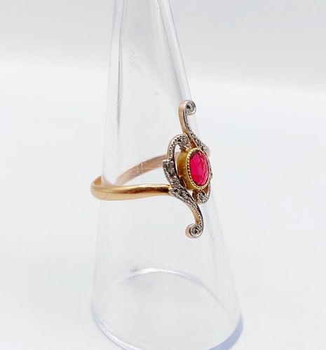 Bague 54 Bague marquise antique en or rose 18k, pierre rouge et diamants 58 Facettes A07524