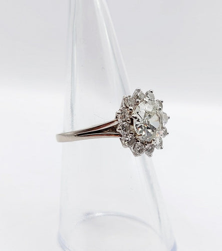 Bague 52 Bague marguerite Art déco en or blanc 18k et platine avec diamants 58 Facettes A07525