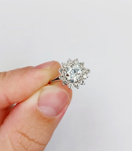 Bague 52 Bague marguerite Art déco en or blanc 18k et platine avec diamants 58 Facettes A07525