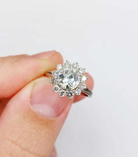 Bague 52 Bague marguerite Art déco en or blanc 18k et platine avec diamants 58 Facettes A07525