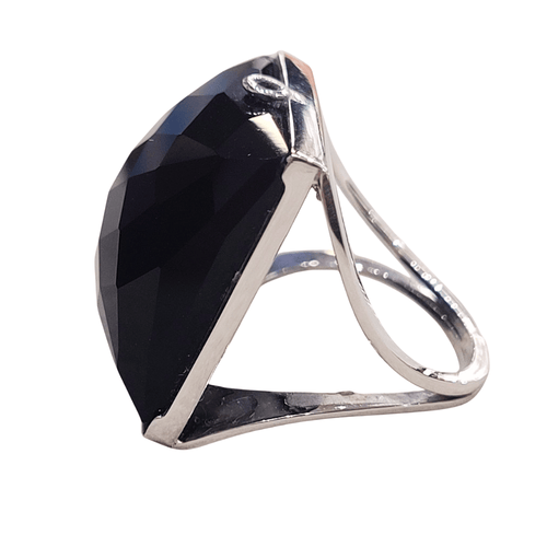 Bague en or blanc 18 ct et onyx 58 Facettes T13