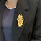 Broche Fleurs - Broche en or jaune et diamants 58 Facettes 35775