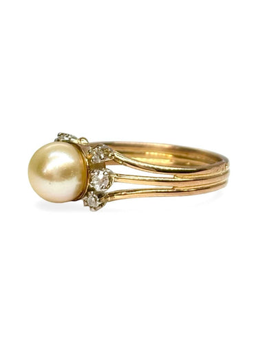 Bague 53 Bague ancienne en or jaune 18K, perle et diamants 58 Facettes 2025