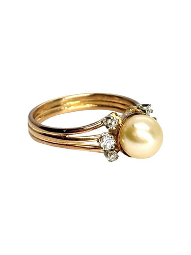 Bague 53 Bague ancienne en or jaune 18K, perle et diamants 58 Facettes 2025