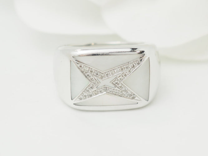 Bague 50 Mauboussin Grande Vie - Bague en or blanc, nacre et diamants 58 Facettes 33601