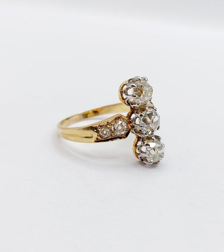 Bague 59 Bague marquise antique en or 18K, platine et diamants 58 Facettes A07526