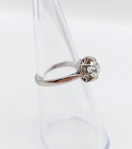 Bague 53 Bague solitaire Art déco en or blanc et platine avec diamant 58 Facettes A07532