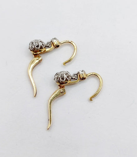 Boucles d'oreilles Dormeuses antiques - Boucles d'oreilles en or 18k, platine et diamants 58 Facettes A07534