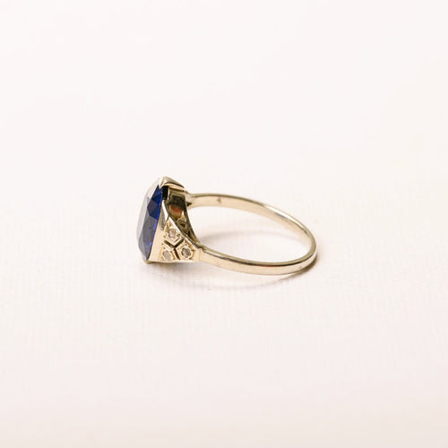 Bague 52 Art Déco - Bague en or blanc, saphir synthétique et diamants 58 Facettes LMB-372