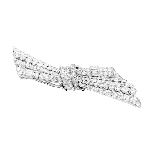 Boucles d'oreilles Broche double-clip Nœud en or blanc, platine et diamants 58 Facettes 35673