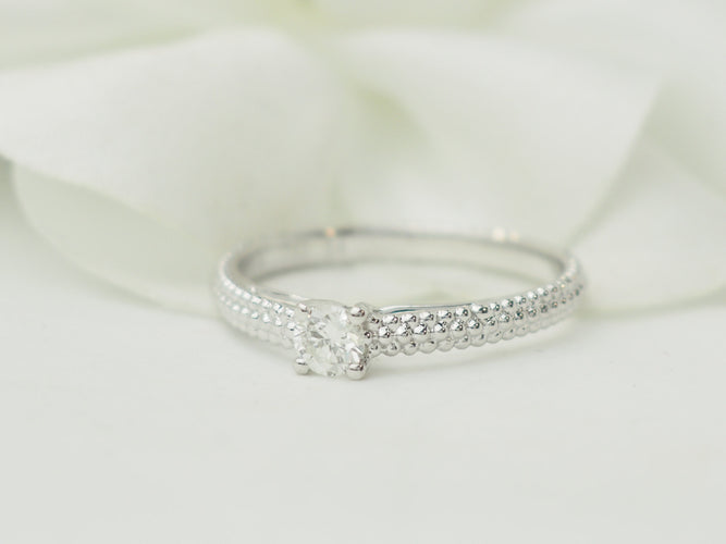 Bague 54 Mauboussin Fan du premier jour - Bague en or blanc et diamant 58 Facettes 33608