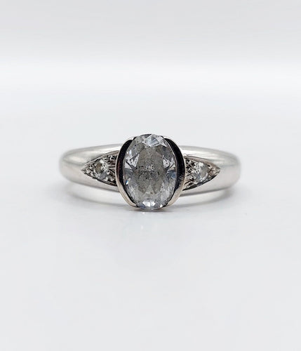 Bague 52 Bague jonc vintage en or blanc et diamant ovale 58 Facettes A07408