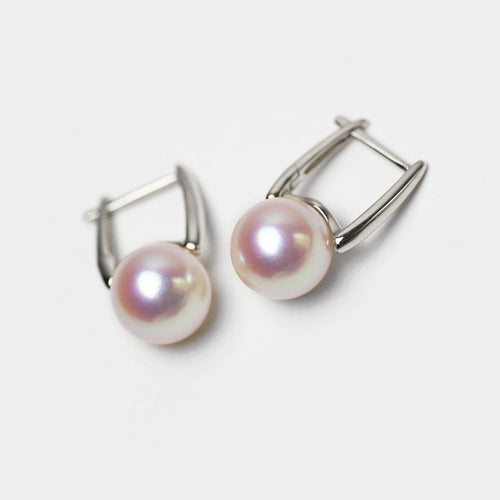 Boucles d'oreilles Underwater - Boucles d'oreilles créoles en or blanc et perles Akoya 58 Facettes GER1320WG