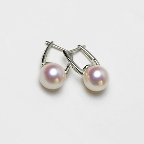 Boucles d'oreilles Underwater - Boucles d'oreilles créoles en or blanc et perles Akoya 58 Facettes GER1320WG