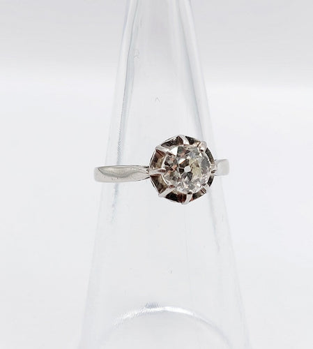 Bague 50 Bague solitaire Art déco en platine et diamant 0,70 ct 58 Facettes A07355