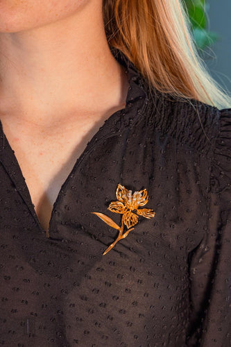 Broche Broche Fleur en or jaune, or blanc et diamants 58 Facettes 5760295CN