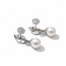 Boucles d'oreilles Boucles d’oreilles feuillage en or blanc, diamants et perles de culture 58 Facettes 1.00001322/2