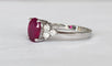 Bague 53 Bague de fiançailles en or blanc 18 ct, rubis et diamants 58 Facettes ring