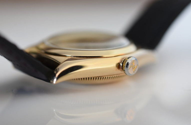 Montre Rolex Oyster Perpetual Bubbleback Ovetto - Montre 3131 en or jaune 58 Facettes RO-700