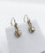 Boucles d'oreilles Dormeuses antiques - Boucles d'oreilles en or blanc et diamants 58 Facettes A07375