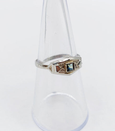 Bague Tank Art déco en or 18k et saphir 58 Facettes A07431