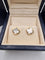 Boucles d'oreilles VCA Pure Alhambra - Boucles d'oreilles en or jaune et nacre 58 Facettes CV-077