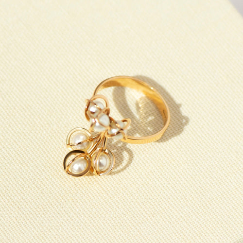 Bague 64 Bague vintage en or jaune 585 et perles d’eau salée 58 Facettes