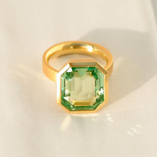 Bague 55.5 Bague en or jaune 750 et béryl 13 ct 58 Facettes