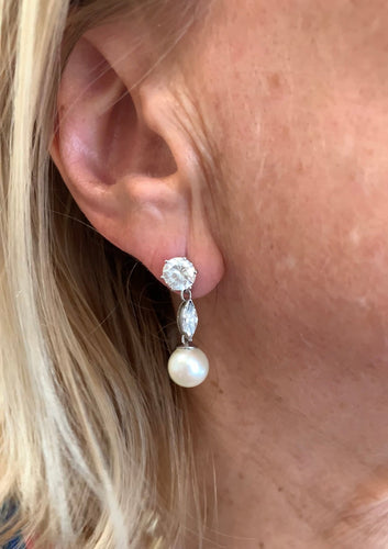 Boucles d'oreilles Boucles d'oreilles transformables en or gris, platine, diamants et perles 58 Facettes BO265